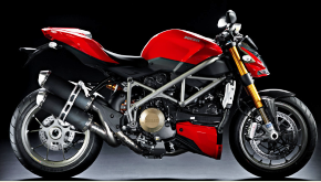 Ducati Streetfighter S  Review and Images