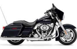 Harley Davidson Street Glide  Review and Images