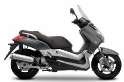 Yamaha X-Max 125  Review and Images
