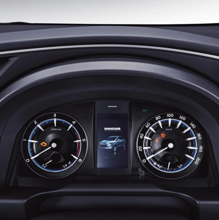 Toyota Innova Crysta G Diesel 2016 Price Specs Review