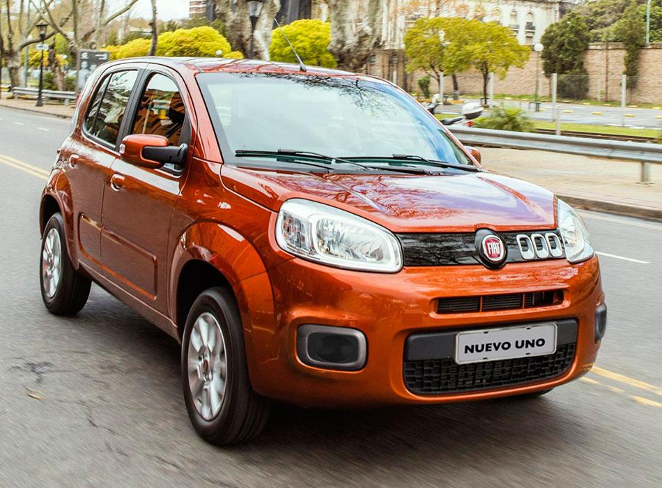 fiat-uno-new-price-specs-review-pics-mileage-in-india