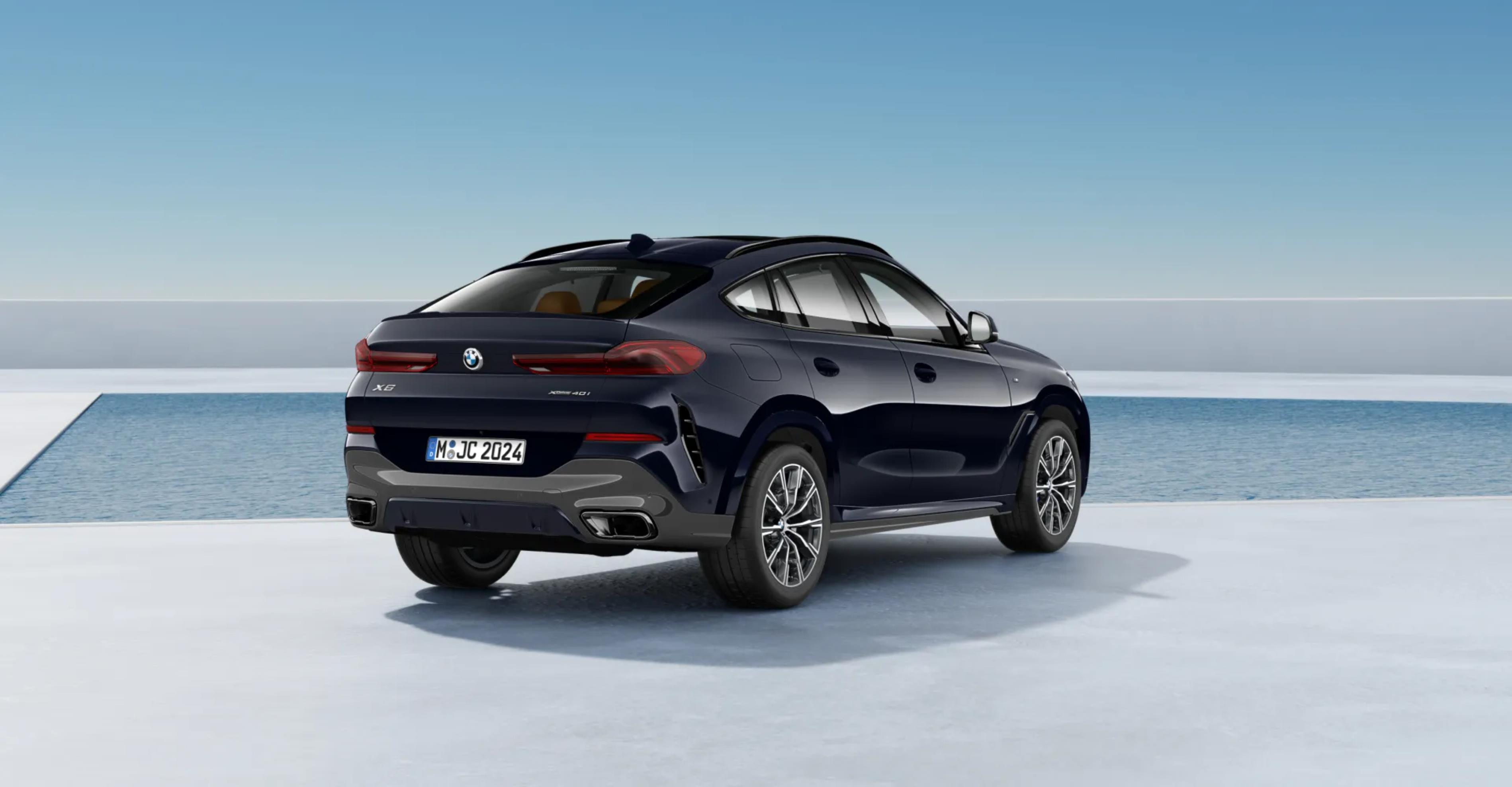 Compare BMW X6 M vs BMW X6 xDrive40i xLine vs BMW X6 xDrive40i M Sport