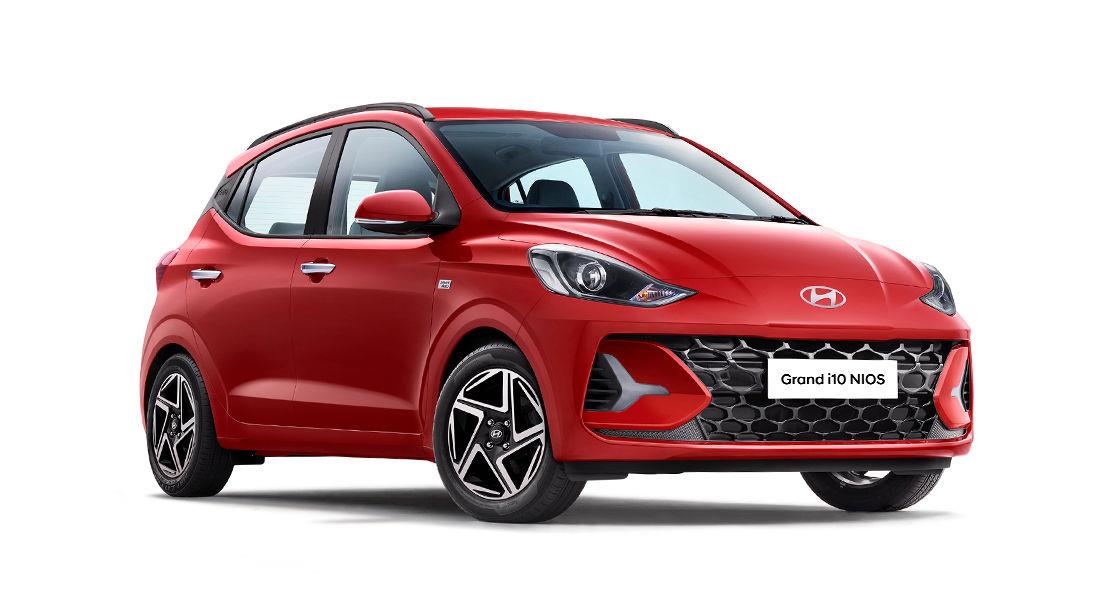 Hyundai Grand i10 Nios Sportz CNG Price, Specs, Top Speed & Mileage in