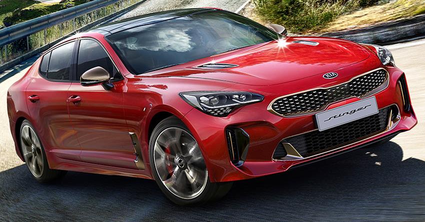 Kia Stinger РІ С‚РµРјРЅРѕС‚Рµ