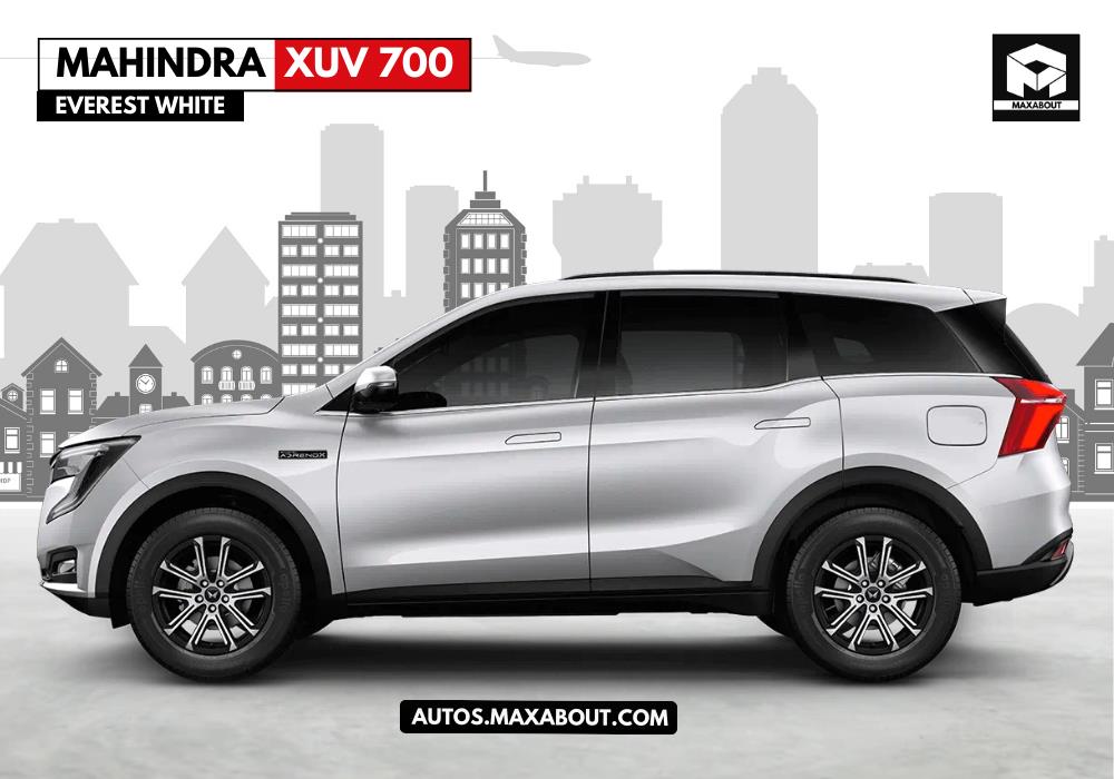 Mahindra XUV700 Diesel AX5 5-Seater AT Price, Specs, Top Speed ...