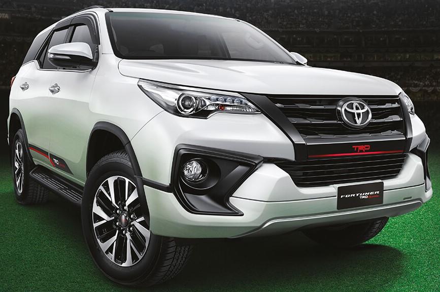 Бампер trd fortuner