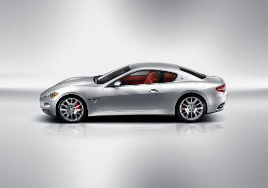 Maserati GranTurismo Price, Specs, Review, Pics & Mileage