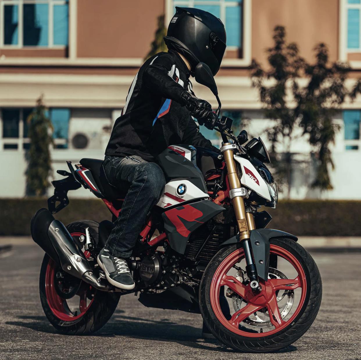 bmw g 310 r style sport