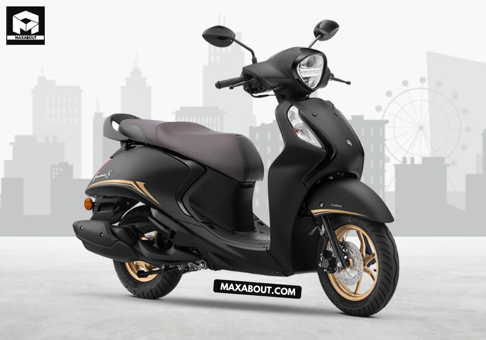 Yamaha fascino 125 on road price sale