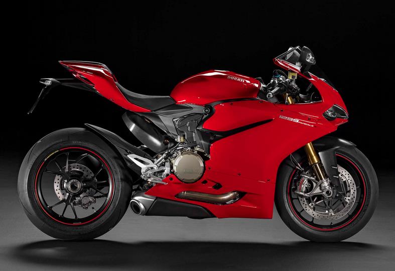 2016 Ducati Panigale S Price, Specs, Top Speed & Mileage In India