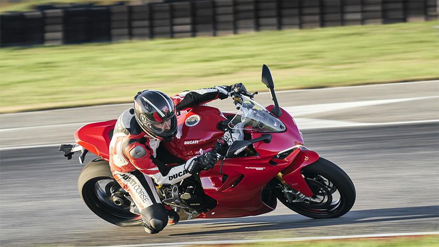 2024 Ducati SuperSport 950 Price, Specs, Top Speed & Mileage in India