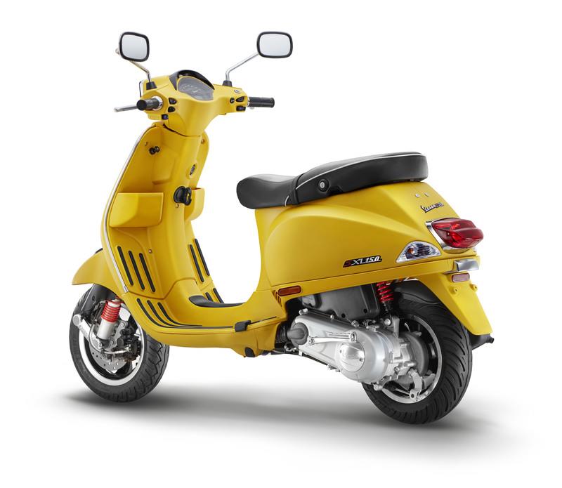 Vespa SXL 125 Matte Yellow Price in India [Full Specifications]
