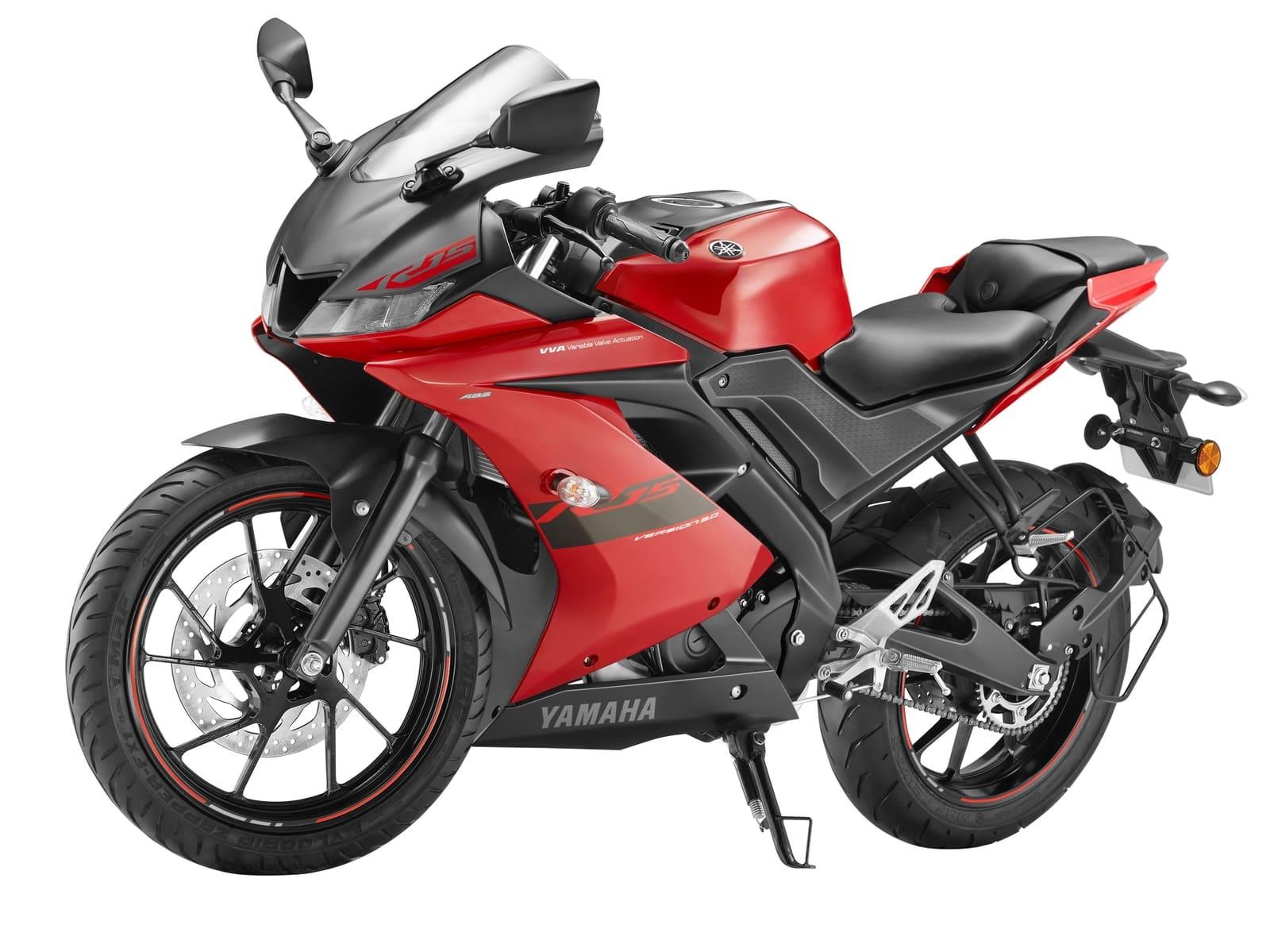 Yamaha R15  V3  Metallic Red  Specs and Price in India