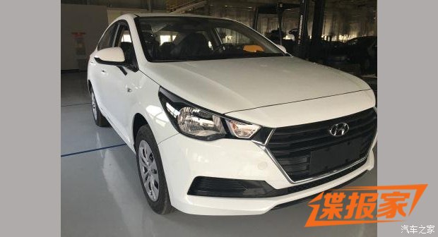 Next-generation 2017 Hyundai Verna Caught Undisguised in China!