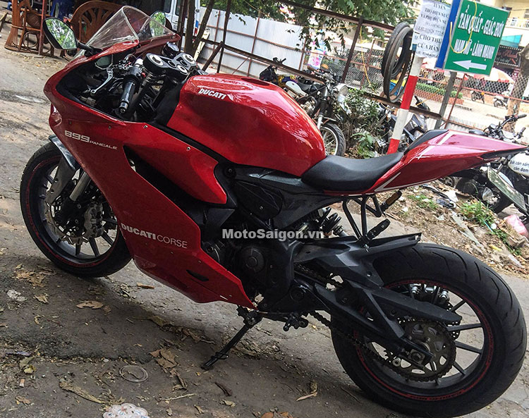 benelli-302-do-panigale-899-motosaigon-2