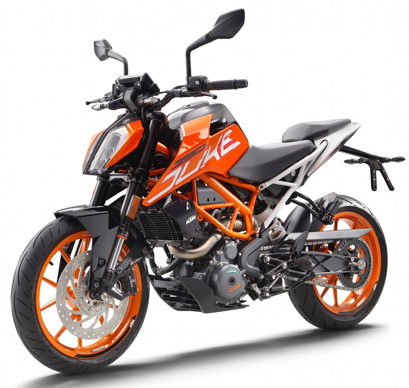 7 Reasons Why the KTM 390 Duke is the Best Bike in its Class - close up