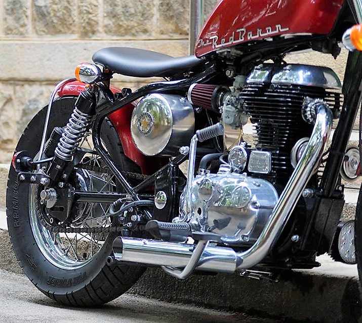 red-baron-500cc-royal-enfield-modified-by-bulleteer-customs