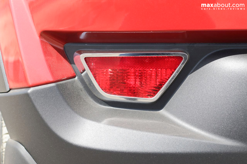 Fog lights are chrome lined and detailing on the rear bumper is even equally good.