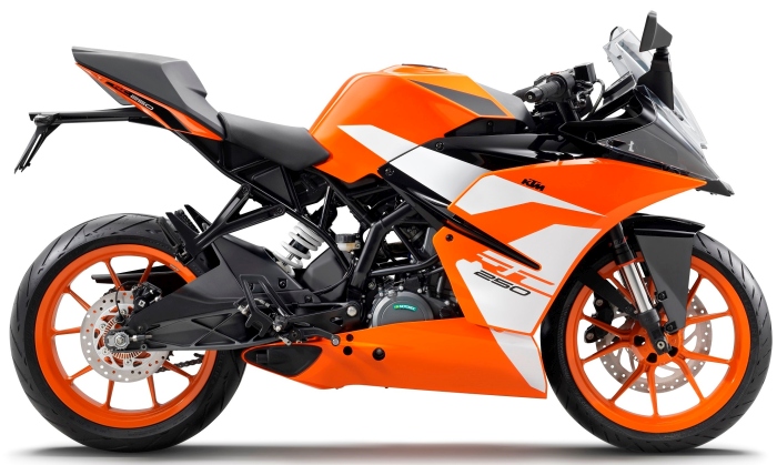 5 Reasons Why 250cc KTM RC Sportbike Should be Launched in India - midground