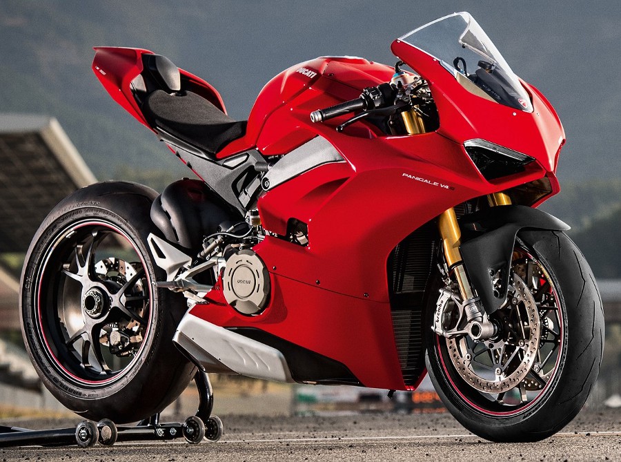 Panigale V4 Catches Fire