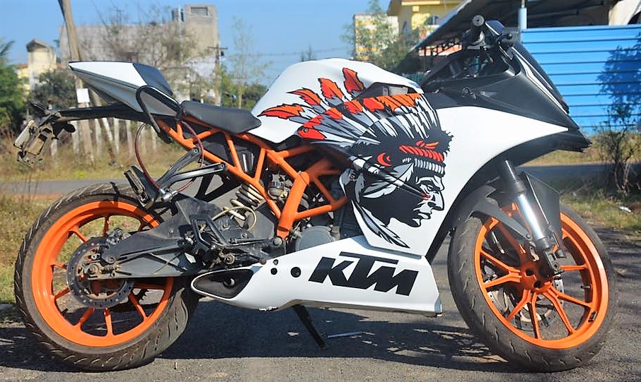 KTM RC 200 Red Indian Edition
