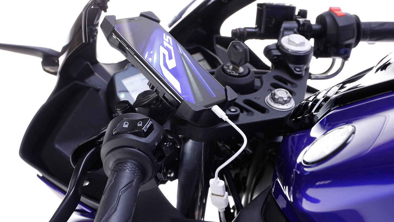 Yamaha R15 Version 3.0 Official Accessories Price List in India - top