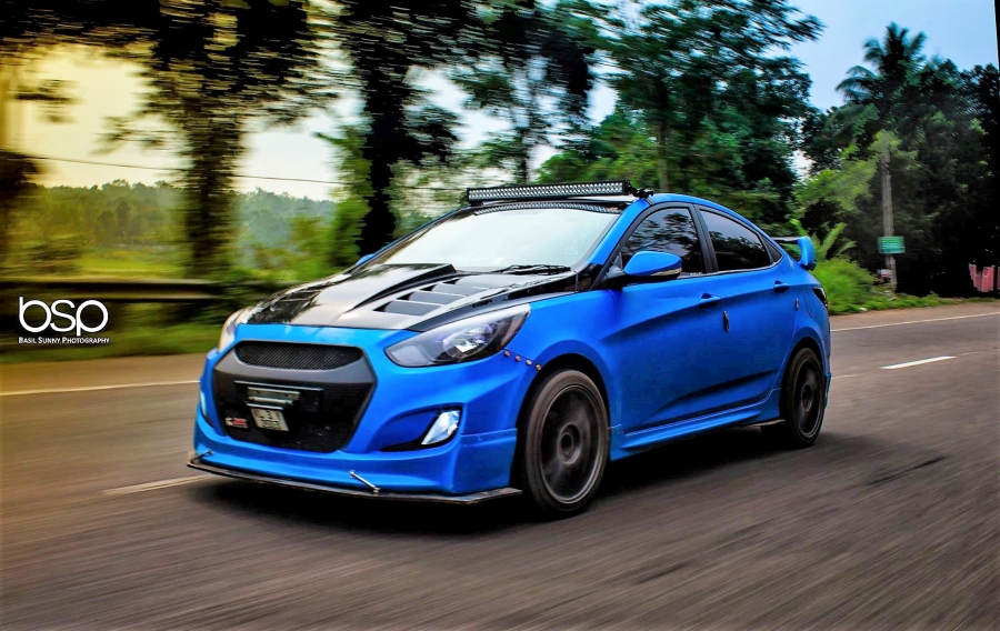 Meet Blue Bee: The Best-Ever Modified Hyundai Verna in India - midground