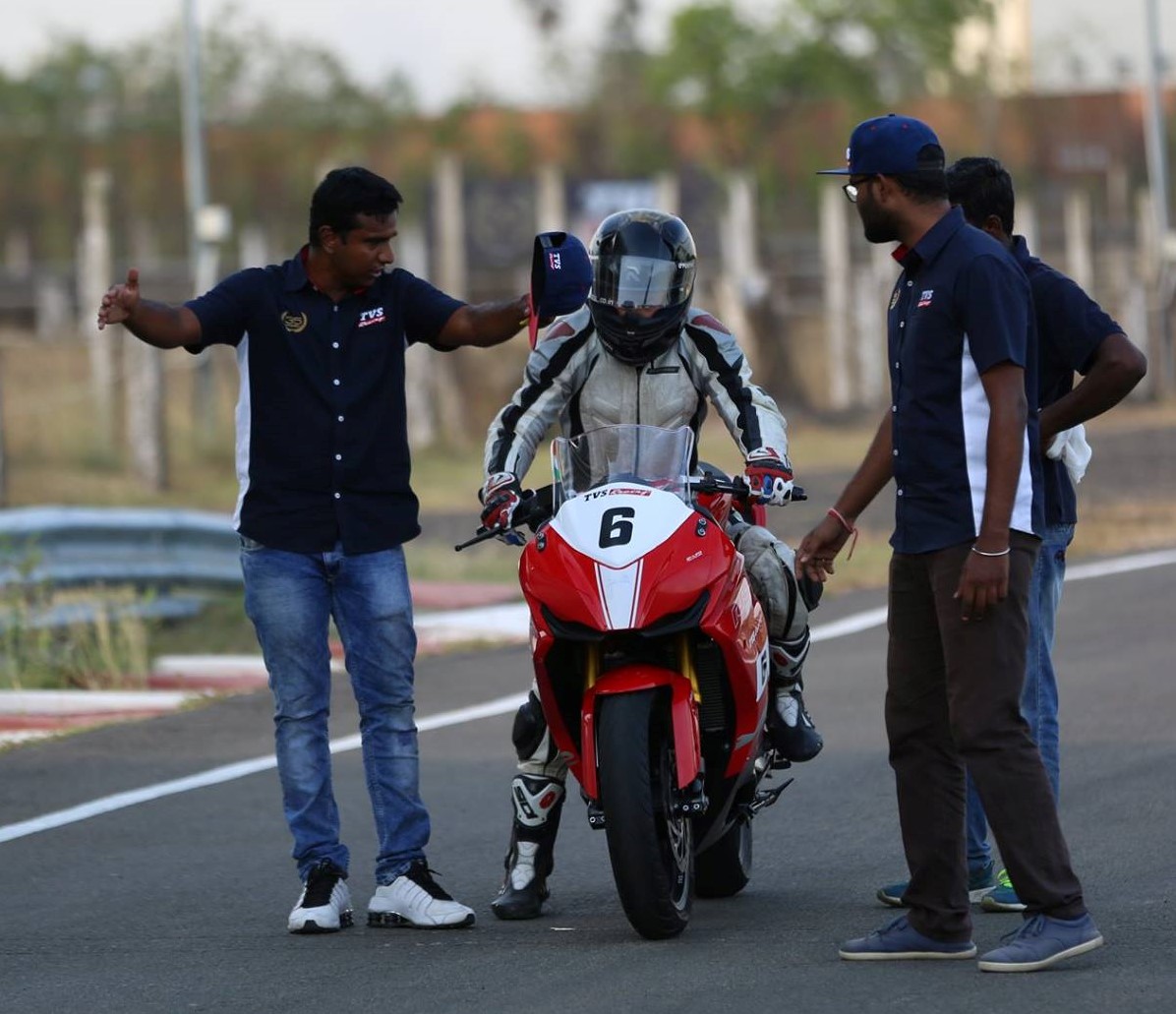 45HP TVS Apache RR 310 Race Version Officially Unveiled - photograph