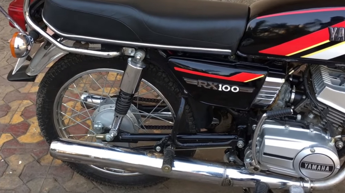 Meet India's 1st Yamaha RX 200 - Check Out The Exhaust Sound! - photo