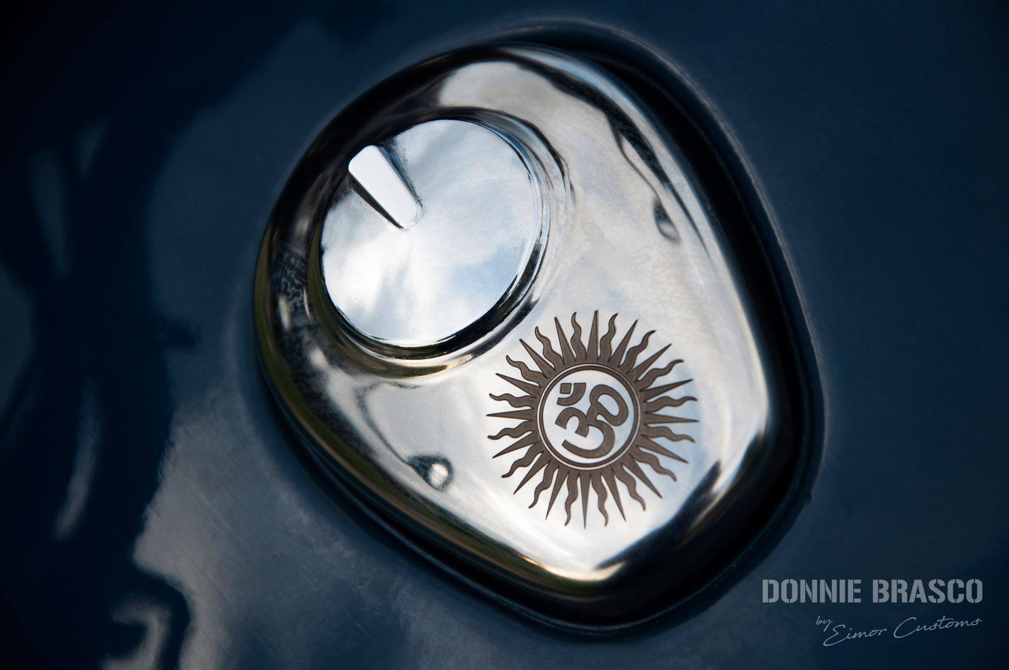 EIMOR Royal Enfield Classic 'Donnie Brasco' Details and Photos - close-up