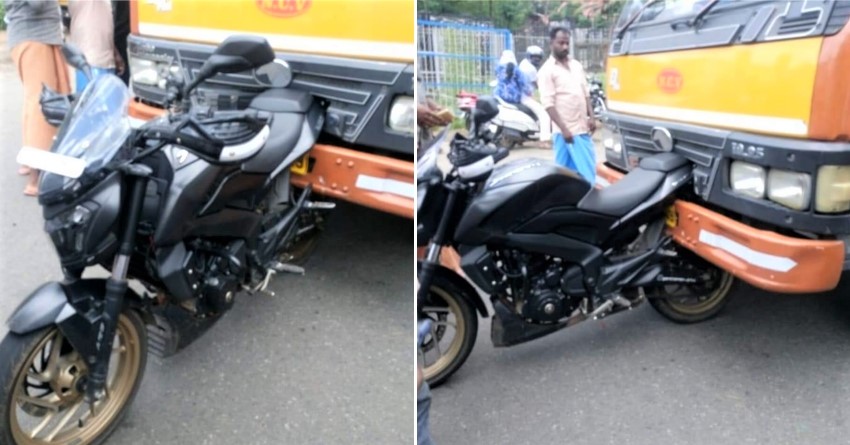 This Dominar Crash with a Truck is a Proof of Bajaj's Solid Build Quality