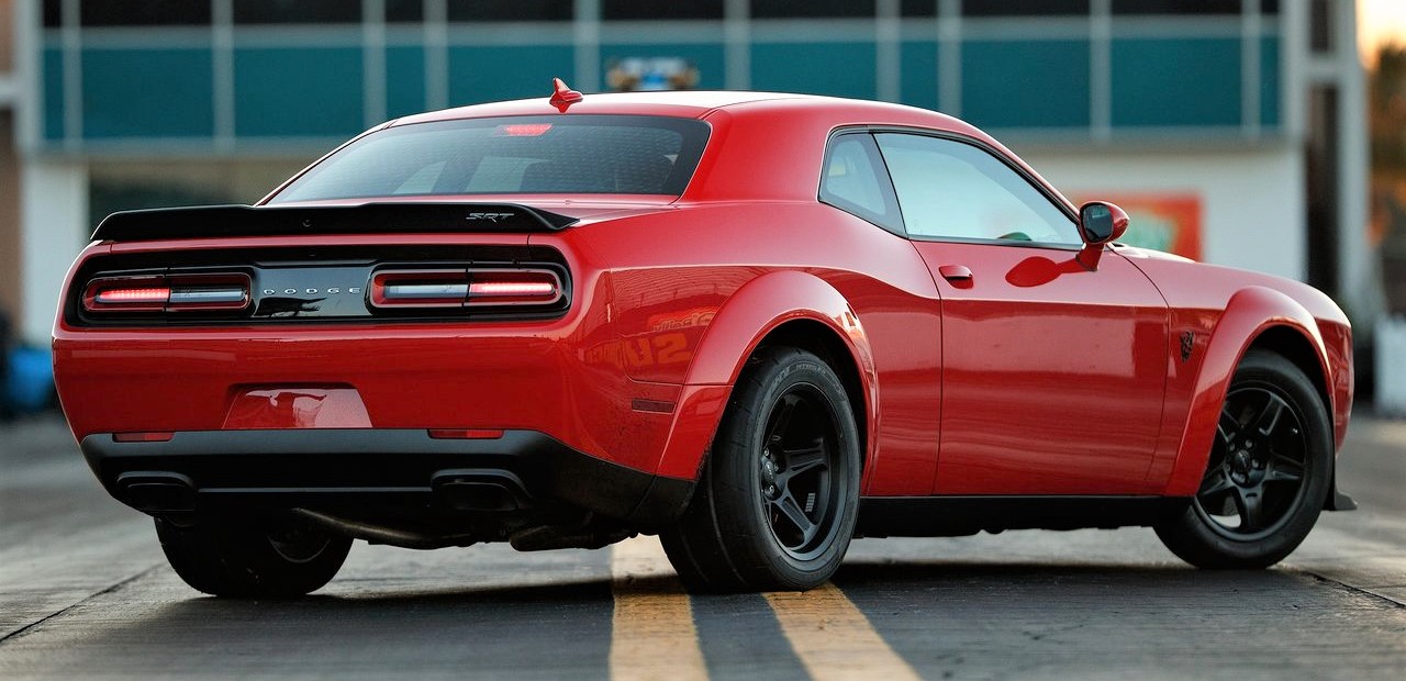 6 Reasons Why Fiat Should Launch the Dodge Challenger in India - snapshot