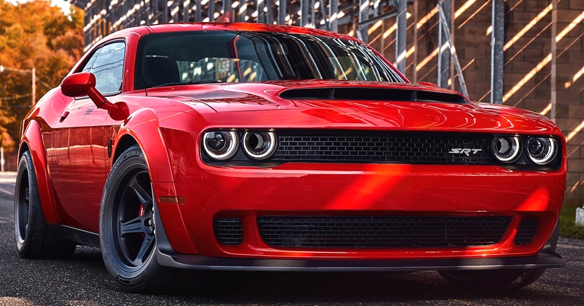 Dodge Challenger Price, Specs, Review, Pics & Mileage in India