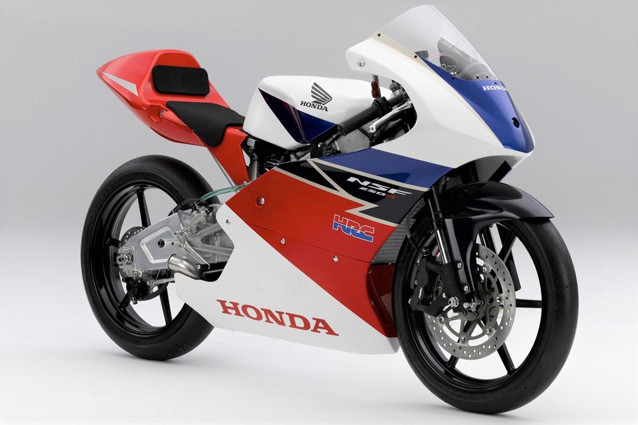 Honda NSF250R Racing Machine