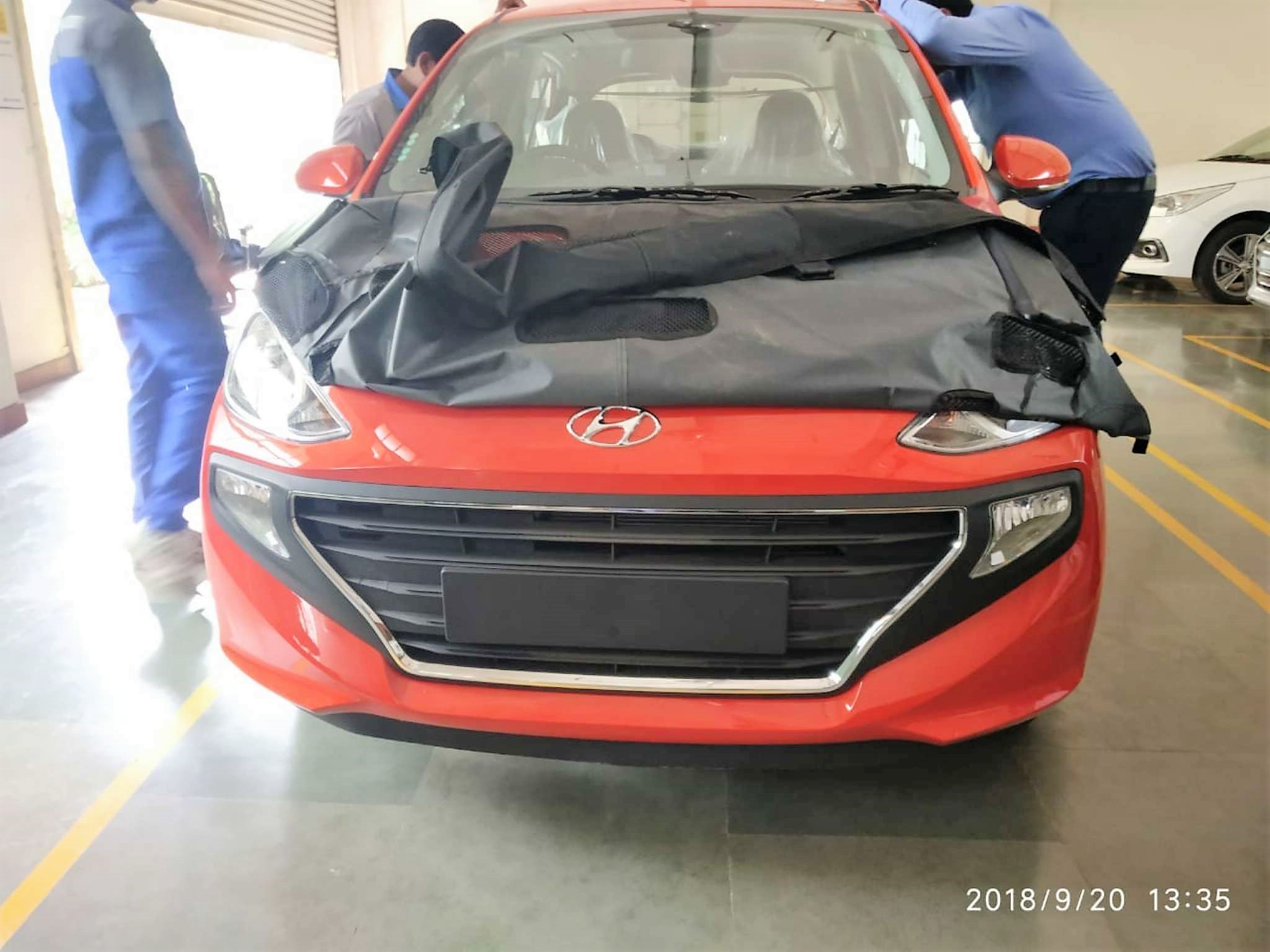 New Hyundai Santro Spotted Undisguised