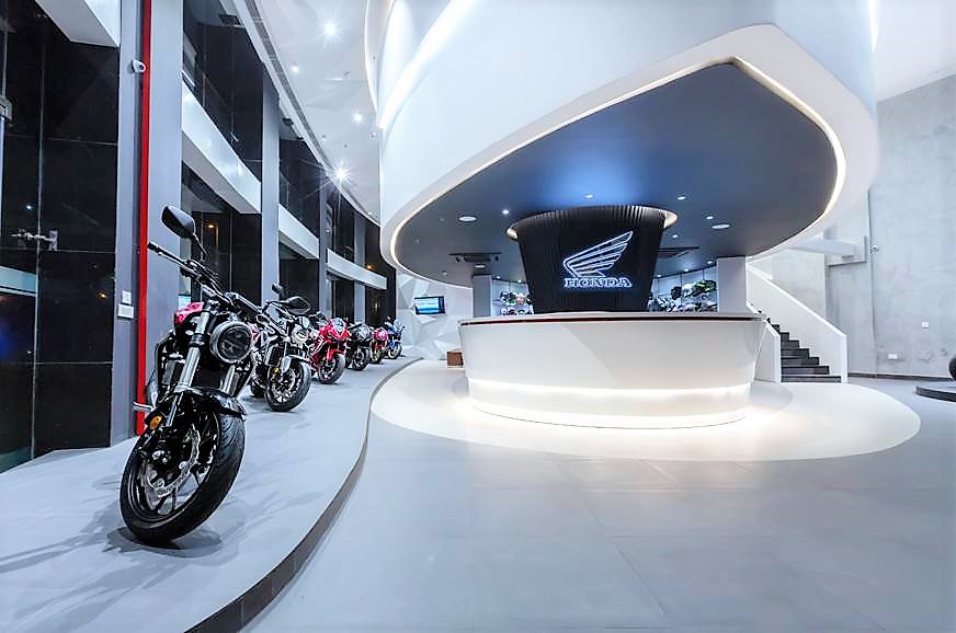 Honda BigWing Dealership Interiors