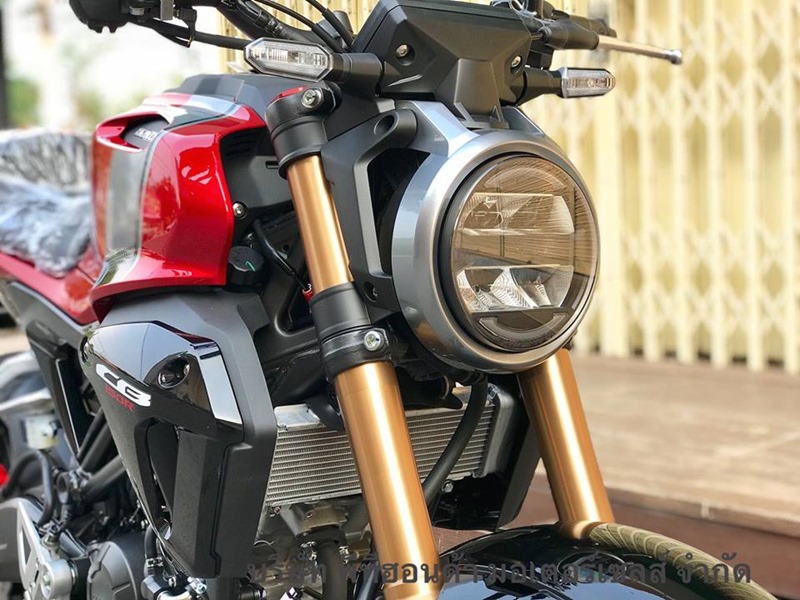 Closeup Shot of Headlight and USD Forks