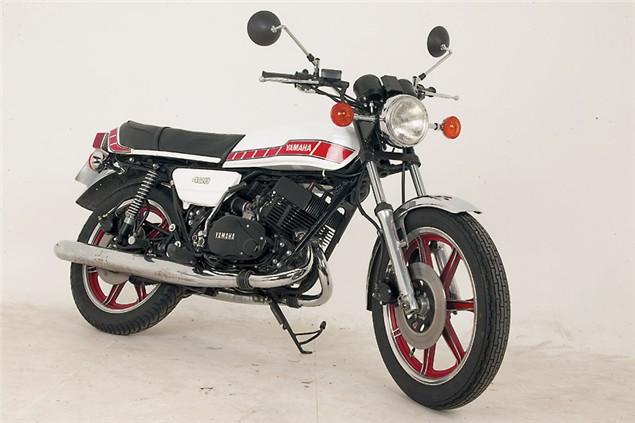Have You Ever Heard of Yamaha RD400? - Here Are 5 Quick Facts - view