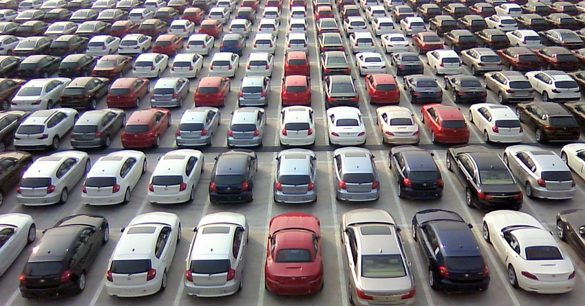 Auto Industry Slowdown: 205 Dealers Shut Down in India