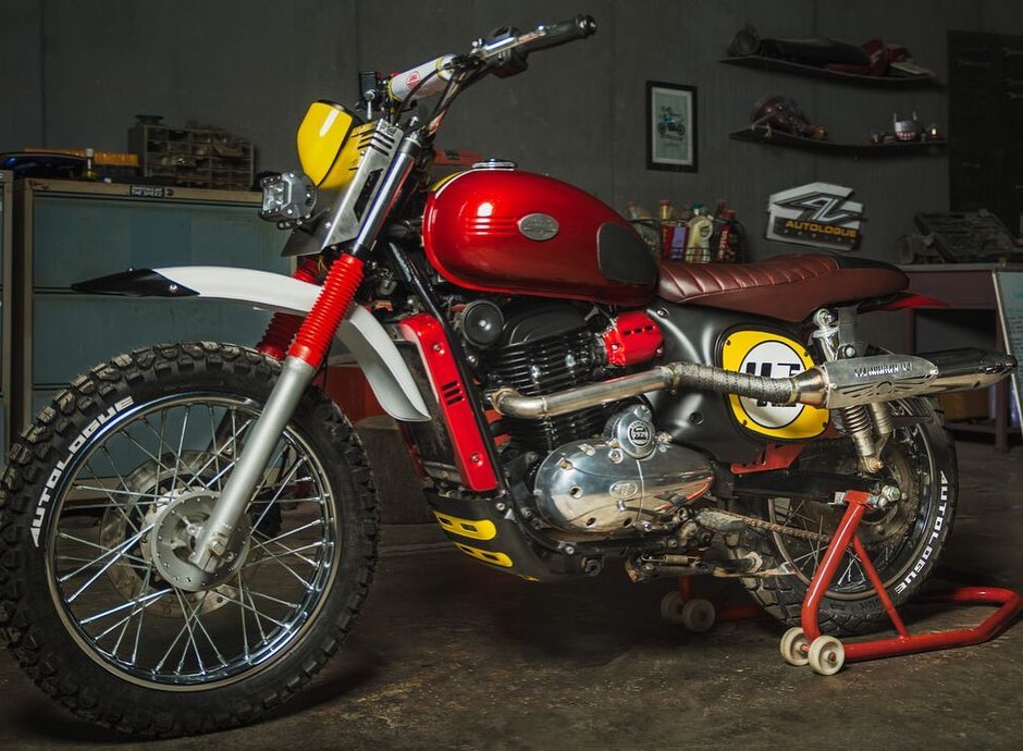 Meet Custom-Made Jawa Scrambler Bike by Autologue Design - macro