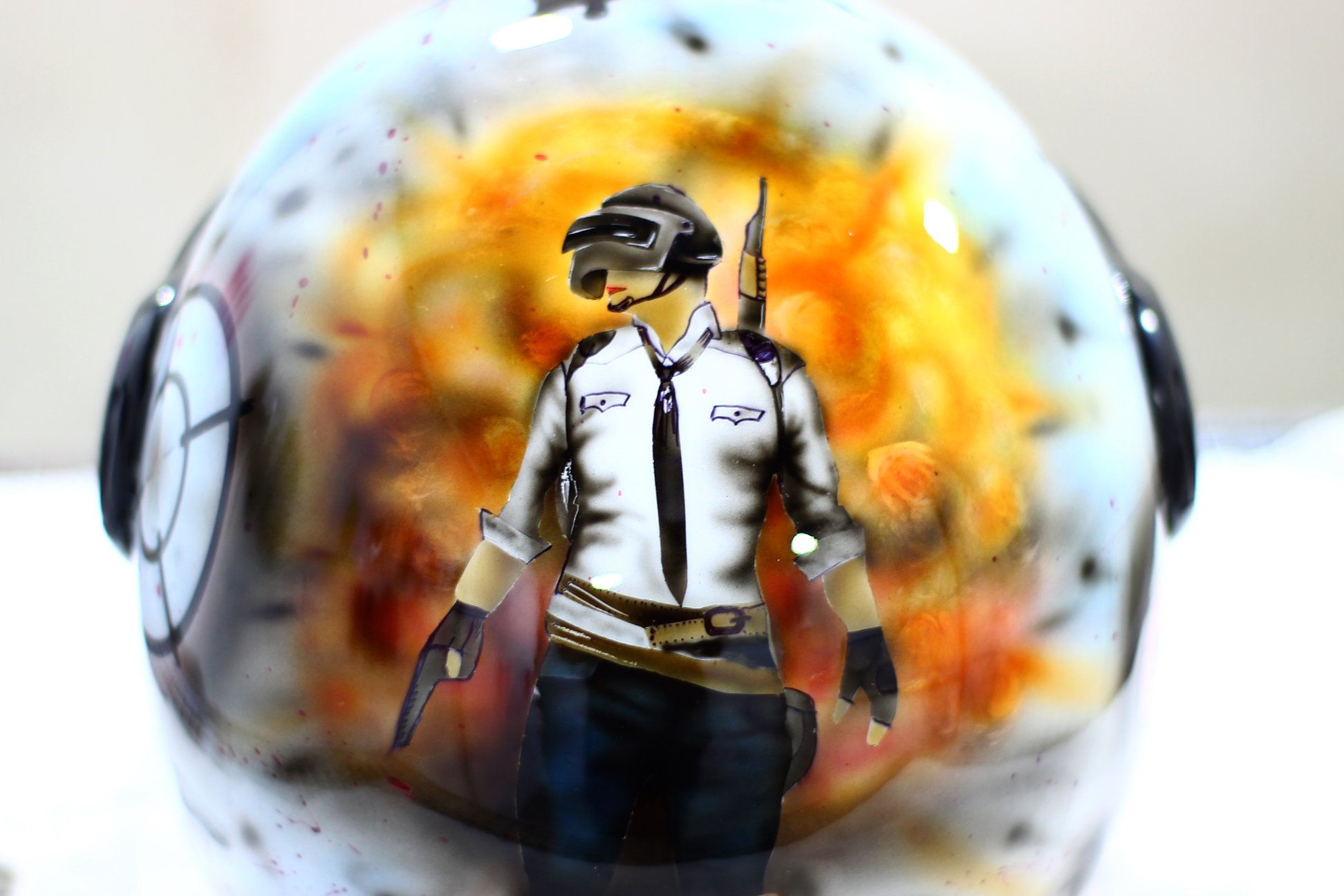 'Winner Winner Chicken Dinner' Hand-Painted PUBG Helmet by 'Guns and Hoses' - front