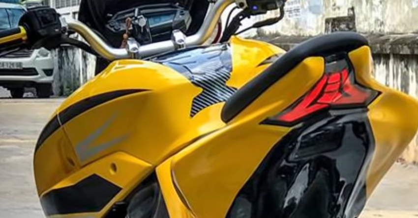 Bajaj Pulsar NS200 Gets Makeover - Looks Like 1000cc Kawasaki Bike - background