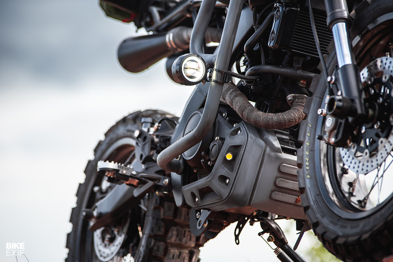 Yamaha XSR 155 Trail Breaker Edition Live Photos and Details - macro