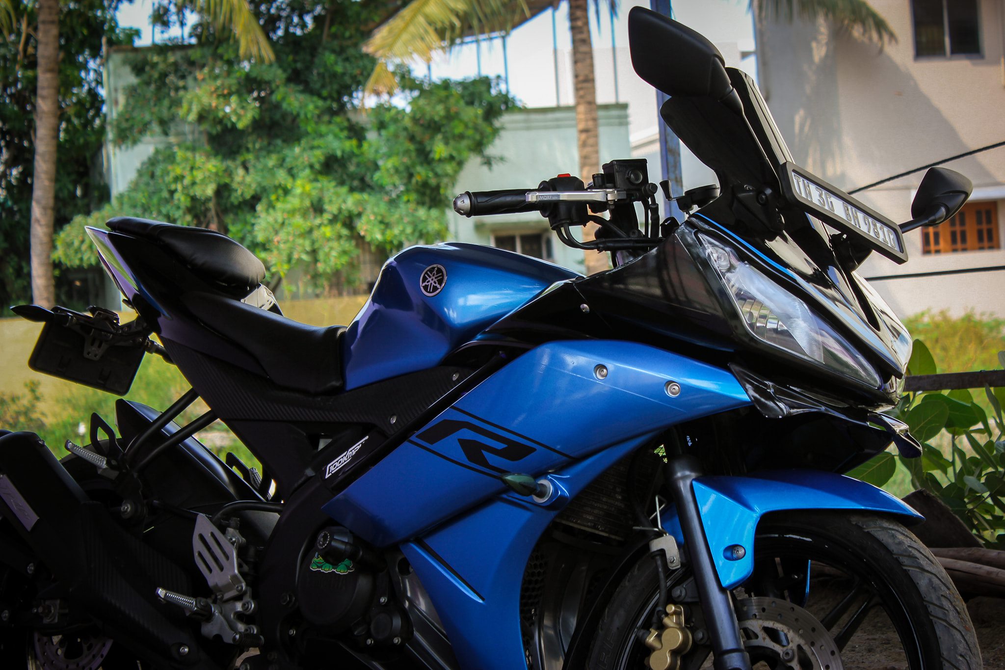Meet Bright Blue Yamaha R15 Version 2.0 by SV Stickers - picture