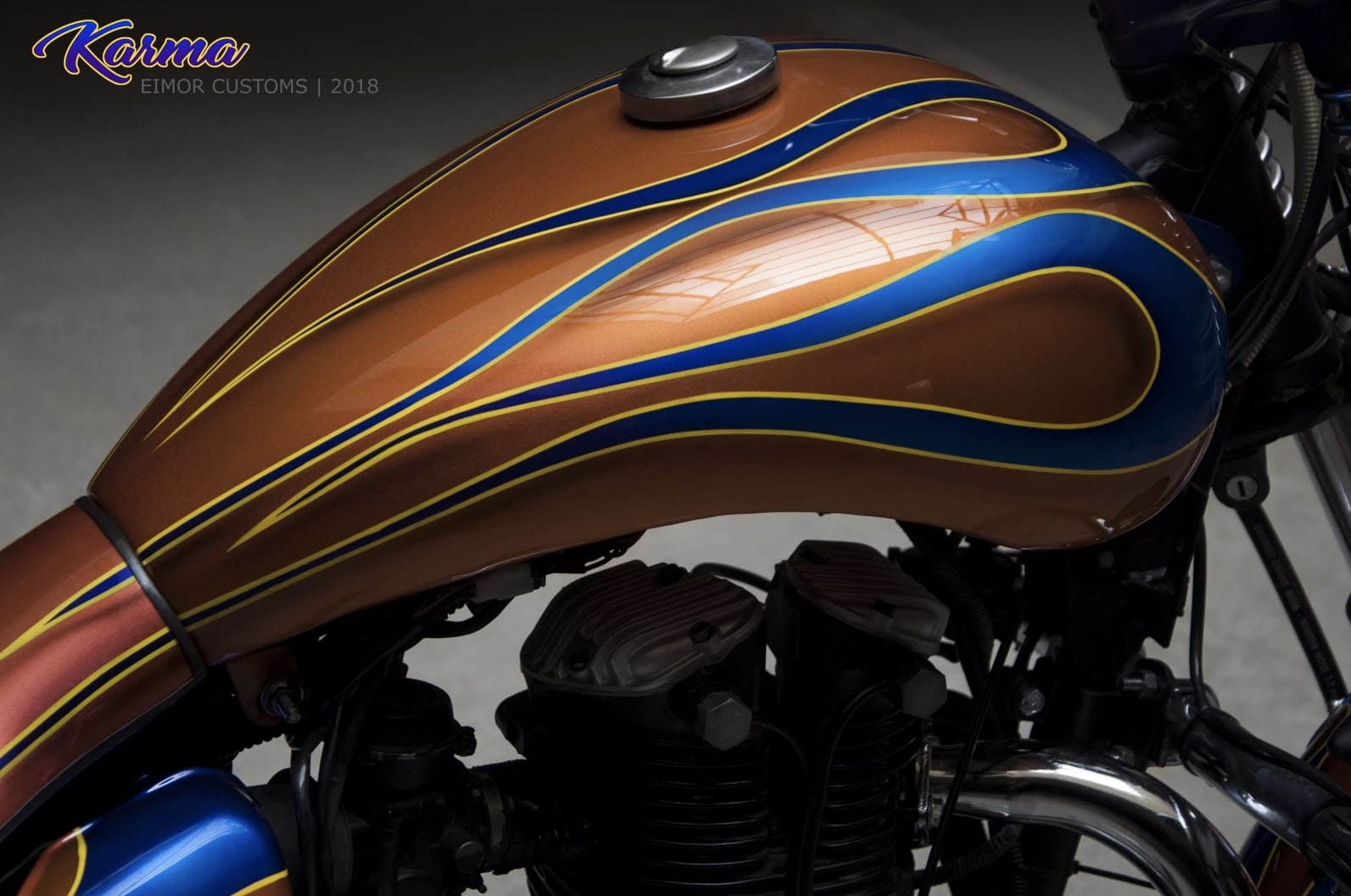 Meet Karma 350 - Based on the Royal Enfield Thunderbird Motorcycle - background