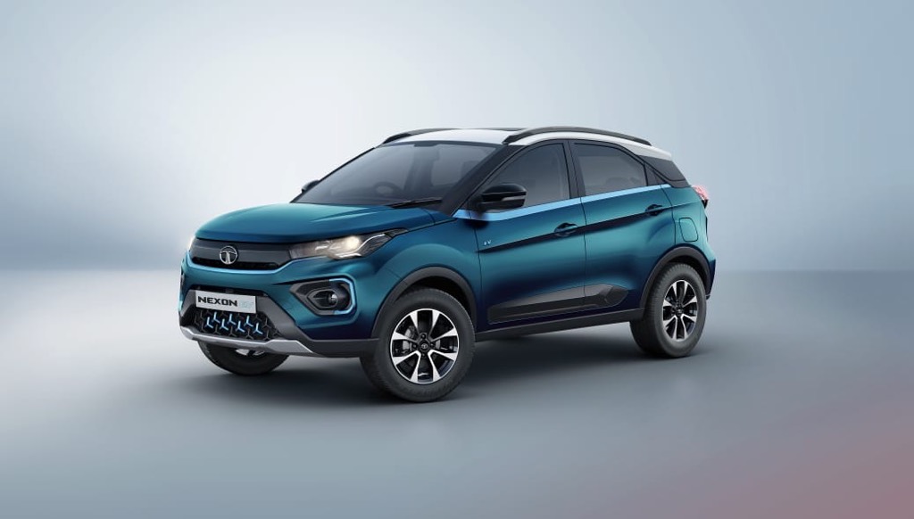 Electric Tata Nexon SUV Certified with 312km Range - view