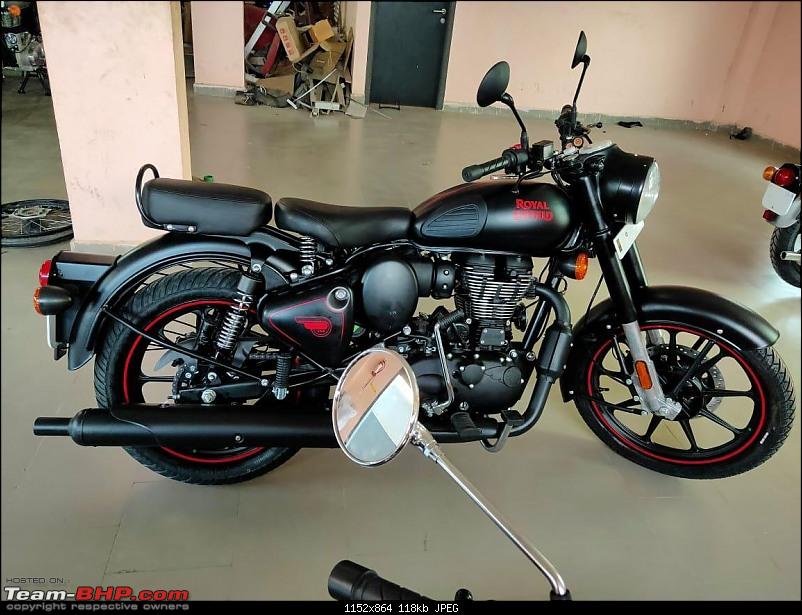 BS6 Royal Enfield Classic 350 Stealth Black Edition