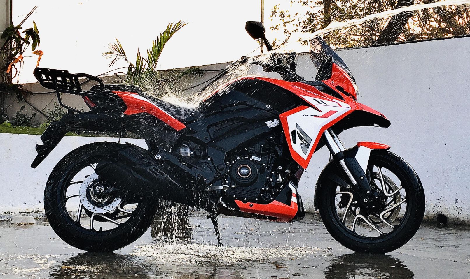 Bajaj Xplorer 400 Adventure Motorcycle Looks Mind Blowing! - macro