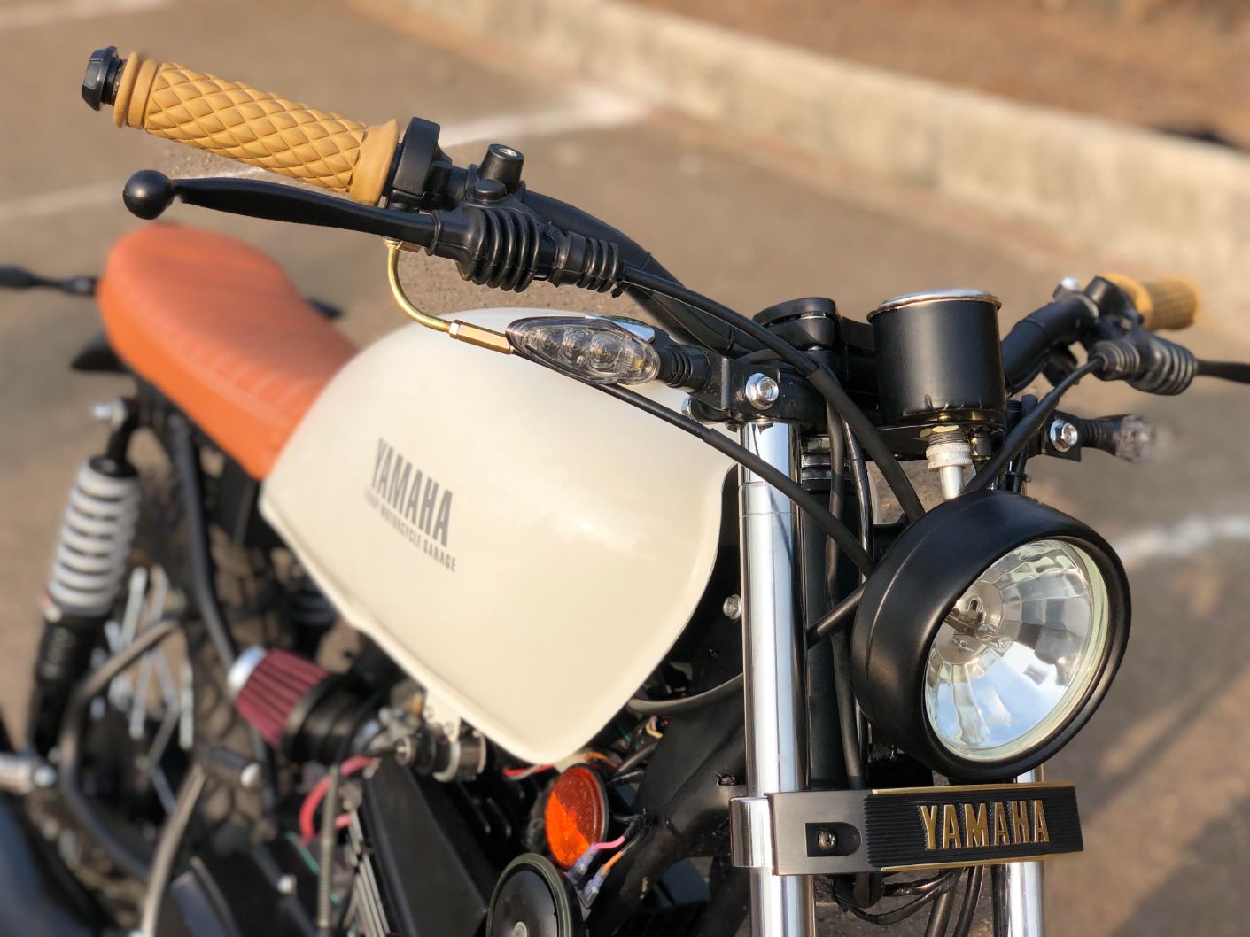 This Is One Of The Best Modified Yamaha RX100s - Details and Photos - close-up