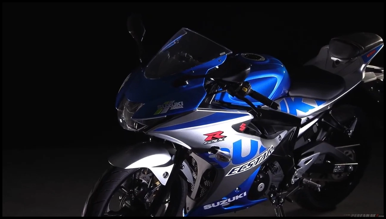 2020 Suzuki GSX-R150 MotoGP Edition Officially Unveiled - midground